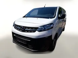 Weiss Gebraucht 2024 Opel Vivaro Edition Van | 23.288 €