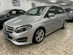 Silber Gebraucht 2016 Mercedes B180 Van / Kleinbus | 17.980 € (Etwas zu teuer)