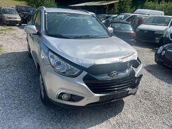 Silber Gebraucht 2013 Hyundai ix35 Edition SUV | 3.200 €
