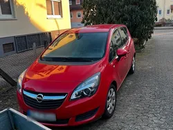 Rot Gebraucht 2014 Opel Meriva Van / Kleinbus | 12.000 € (Teuer)