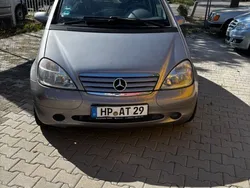 Silber Gebraucht 2000 Mercedes A190 Avantgarde Van / Kleinbus | 999 € (Fairer Preis)
