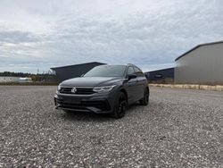 Grau Gebraucht 2024 VW Tiguan R-line SUV | 37.099 € (Guter Preis)