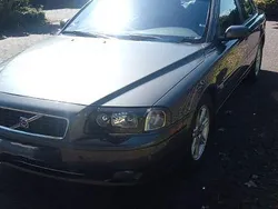 Grau Gebraucht 2006 Volvo S80 Momentum Limousine | 6.700 € (Superpreis)