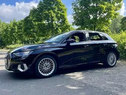 Schwarz Gebraucht 2023 Audi A3 Advanced Kleinwagen | 25.750 € (Fairer Preis)