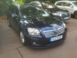 Blau Gebraucht 2007 Toyota Avensis Sol Kombi | 2.499 € (Fairer Preis)