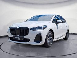 Weiß Gebraucht 2024 BMW 218 Active Tourer Performance Van / Kleinbus | 31.950 € (Fairer Preis)
