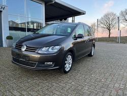 Braun Gebraucht 2018 VW Sharan Highline Van / Kleinbus | 23.499 € (Fairer Preis)