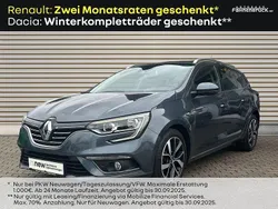 Grau Gebraucht 2020 Renault Mégane IV Bose Edition Limousine | 17.990 € (Etwas zu teuer)