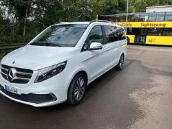 Weiß Gebraucht 2023 Mercedes V300 Avantgarde Van / Kleinbus | 59.900 € (Superpreis)