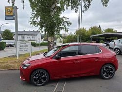 Rot Gebraucht 2023 Opel Corsa Elegance Limousine | 20.100 € (Etwas zu teuer)