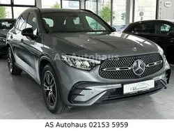Grau Gebraucht 2023 Mercedes GLC300 AMG SUV | 54.450 € (Fairer Preis)