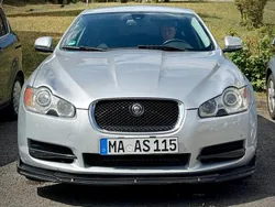 Grau Gebraucht 2010 Jaguar XF Portfolio Limousine | 8.850 € (Teuer)
