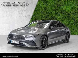 Grau Gebraucht 2025 Mercedes CLA200 AMG Coupé | 41.850 € (Etwas zu teuer)