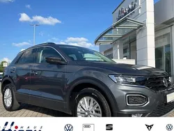 Grau Gebraucht 2020 VW T-Roc Style SUV | 25.643 €