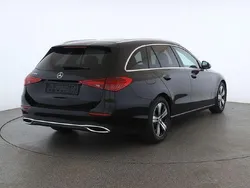 Schwarz Gebraucht 2023 Mercedes C220 Kombi | 99.999 €