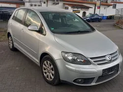Silber Gebraucht 2008 VW Golf Plus Comfortline Van / Kleinbus | 2.800 € (Fairer Preis)