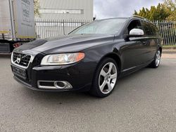 Schwarz Gebraucht 2011 Volvo V70 R-Design Kombi | 9.690 € (Fairer Preis)