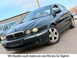 Grün Gebraucht 2002 Jaguar X-type Executive Limousine | 2.399 € (Superpreis)