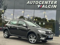 Schwarz Gebraucht 2020 Dacia Sandero Celebration Kleinwagen | 10.890 € (Guter Preis)