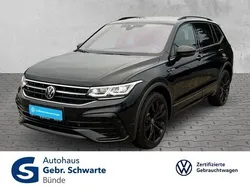 Schwarz Gebraucht 2024 VW Tiguan Allspace IQ Drive SUV | 48.970 € (Etwas zu teuer)