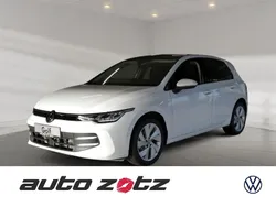 Weiß Neu 2024 VW Golf VIII Life Limousine | 26.780 € (Fairer Preis)