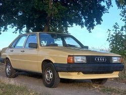 Gelb Gebraucht 1985 Audi 80 Limousine | 2.500 €