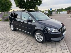Grau Gebraucht 2011 VW Touran Van / Kleinbus | 5.600 € (Guter Preis)