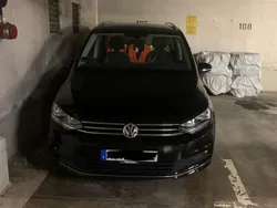 Silber Gebraucht 2018 VW Touran Comfortline Van / Kleinbus | 20.000 € (Fairer Preis)