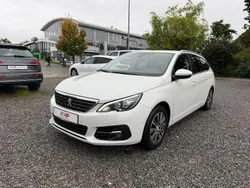Weiß Gebraucht 2021 Peugeot 308 Allure Kombi | 12.999 € (Superpreis)