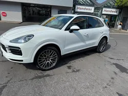 Weiß Gebraucht 2018 Porsche Cayenne Black Edition SUV | 44.999 € (Etwas zu teuer)