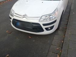 Weiß Gebraucht 2009 Citroën C4 Kombi | 900 € (Superpreis)
