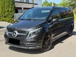 Grau Gebraucht 2019 Mercedes V300 AMG line Van / Kleinbus | 42.999 € (Guter Preis)