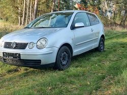 Silber Gebraucht 2004 VW Polo Kleinwagen | 800 € (Guter Preis)