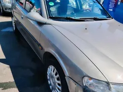 Gebraucht 1999 Opel Vectra Limousine | 1.400 €