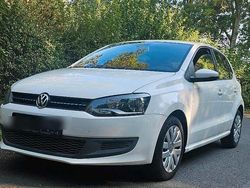 Weiß Gebraucht 2010 VW Polo Kleinwagen | 3.900 € (Guter Preis)