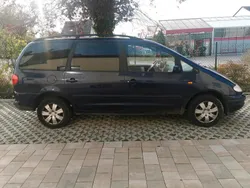 Blau Gebraucht 1998 Seat Alhambra Van / Kleinbus | 700 €