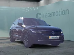 Schwarz Gebraucht 2020 VW Tiguan Life SUV | 26.000 € (Fairer Preis)