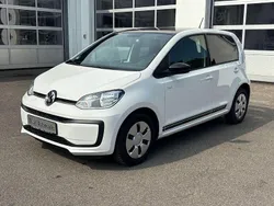 Weiß Gebraucht 2016 VW up! CLUB Kleinwagen | 5.950 € (Guter Preis)