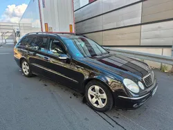 Schwarz Gebraucht 2005 Mercedes E280 Avantgarde Kombi | 2.200 € (Guter Preis)