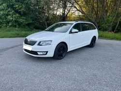 Weiß Gebraucht 2014 Skoda Octavia Ambition Kombi | 8.150 € (Fairer Preis)