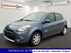 Grau Gebraucht 2009 Renault Clio III Dynamique Limousine | 2.599 € (Guter Preis)