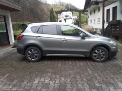 Grau Gebraucht 2015 Suzuki SX4 S-Cross SUV | 10.900 € (Teuer)