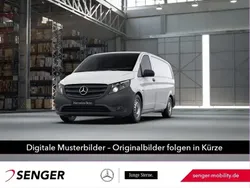 Weiß Gebraucht 2022 Mercedes Vito Van / Kleinbus | 27.073 € (Superpreis)