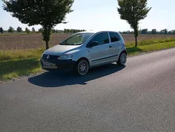 Silber Gebraucht 2006 VW Fox Kleinwagen | 1.780 € (Etwas zu teuer)