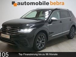 Deep black Gebraucht 2023 VW Tiguan Allspace Move SUV | 33.290 € (Superpreis)