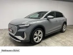 Kieselgrau Gebraucht 2022 Audi Q4 e-tron SUV | 25.500 € (Fairer Preis)