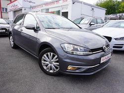 Grau Gebraucht 2017 VW Golf Sound Limousine | 10.790 € (Fairer Preis)