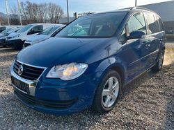 Blau Gebraucht 2009 VW Touran United Van / Kleinbus | 4.500 € (Fairer Preis)