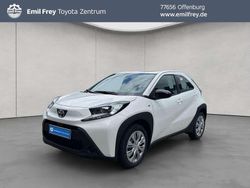 Schneeweiß Neu 2025 Toyota Aygo X X-play SUV | 15.980 € (Guter Preis)