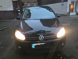 Schwarz Gebraucht 2010 VW Golf VI Team Kleinwagen | 5.800 €